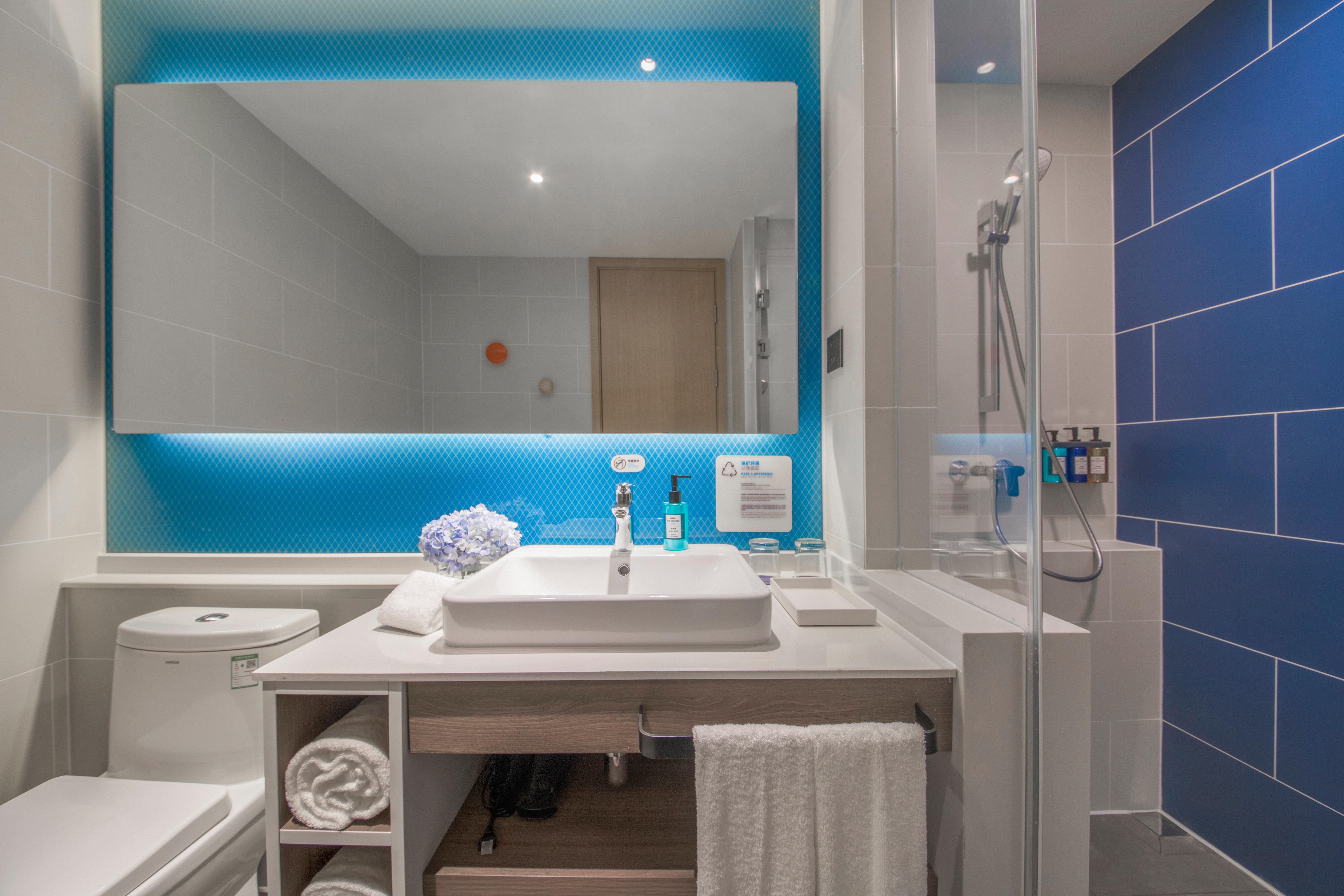 Holiday Inn Express Shanghai Jiading Center By Ihg Exterior photo